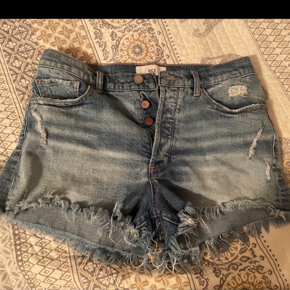 BKE shorts!